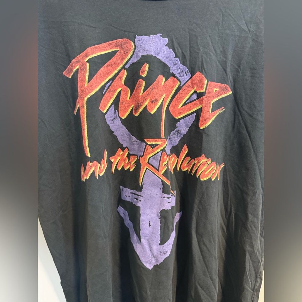 PRINCE LOVE SYMBOL CONCERT TEE
REGULAR PRICE - Picture 3 of 5